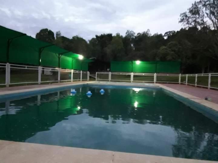 מלון Campo Grande  Camping Caitano מראה חיצוני תמונה